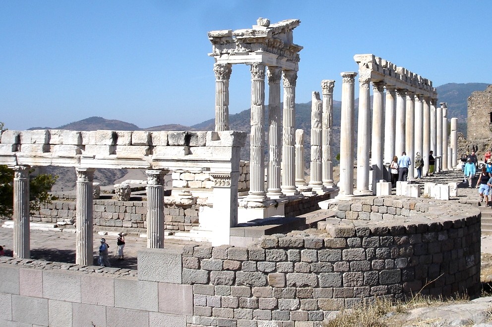 Temple of Trajan, Pergamum