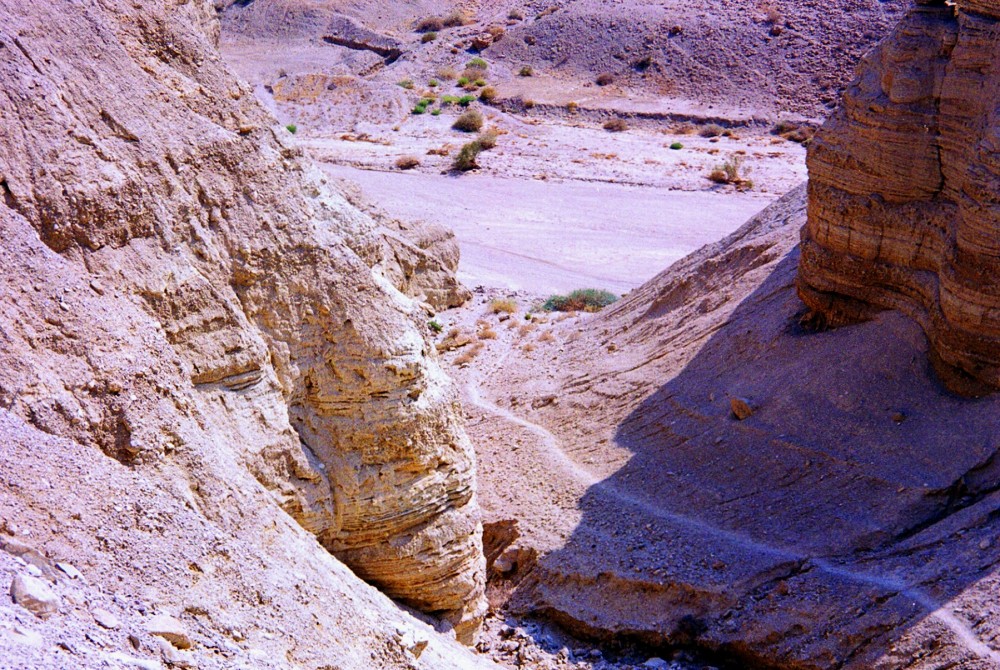 Judaean desert at Qumran