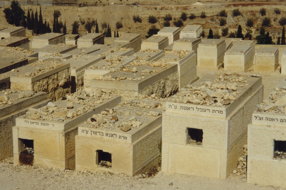 Stones on Jewish graves