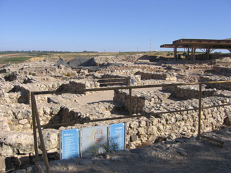 Tel Hatzor - Solomonic Gate (האיל הניאוליתי.)