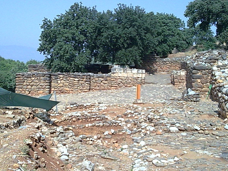 Israelite Gate at Tel Dan (Adrianlw)