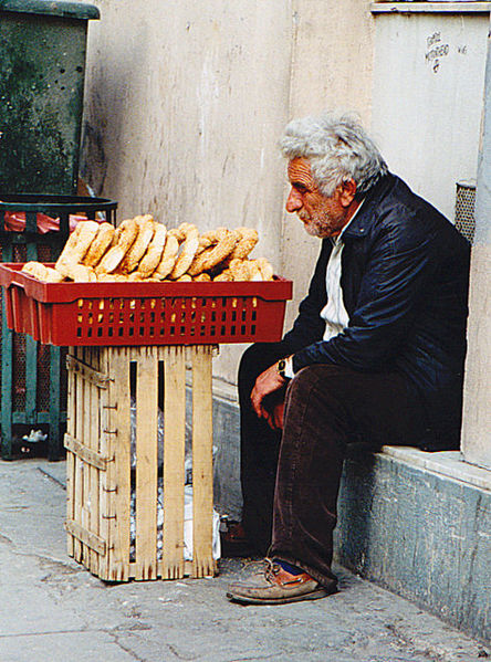 Old man with baked breads - Greece (Peter van der Sluijs)